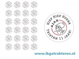 Ajax Traktatie Stickers met Tekst 24 op vel
