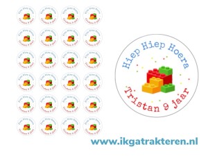 Bouwstenen traktatie stickers met tekst 24 op vel