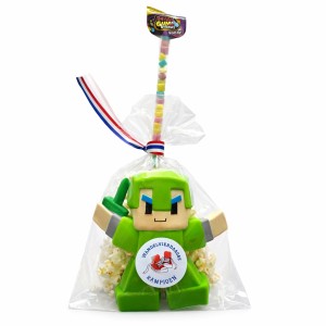 Avondvierdaagse Cadeautje Game Poppetje met Popcorn & Kauwgom Staaf